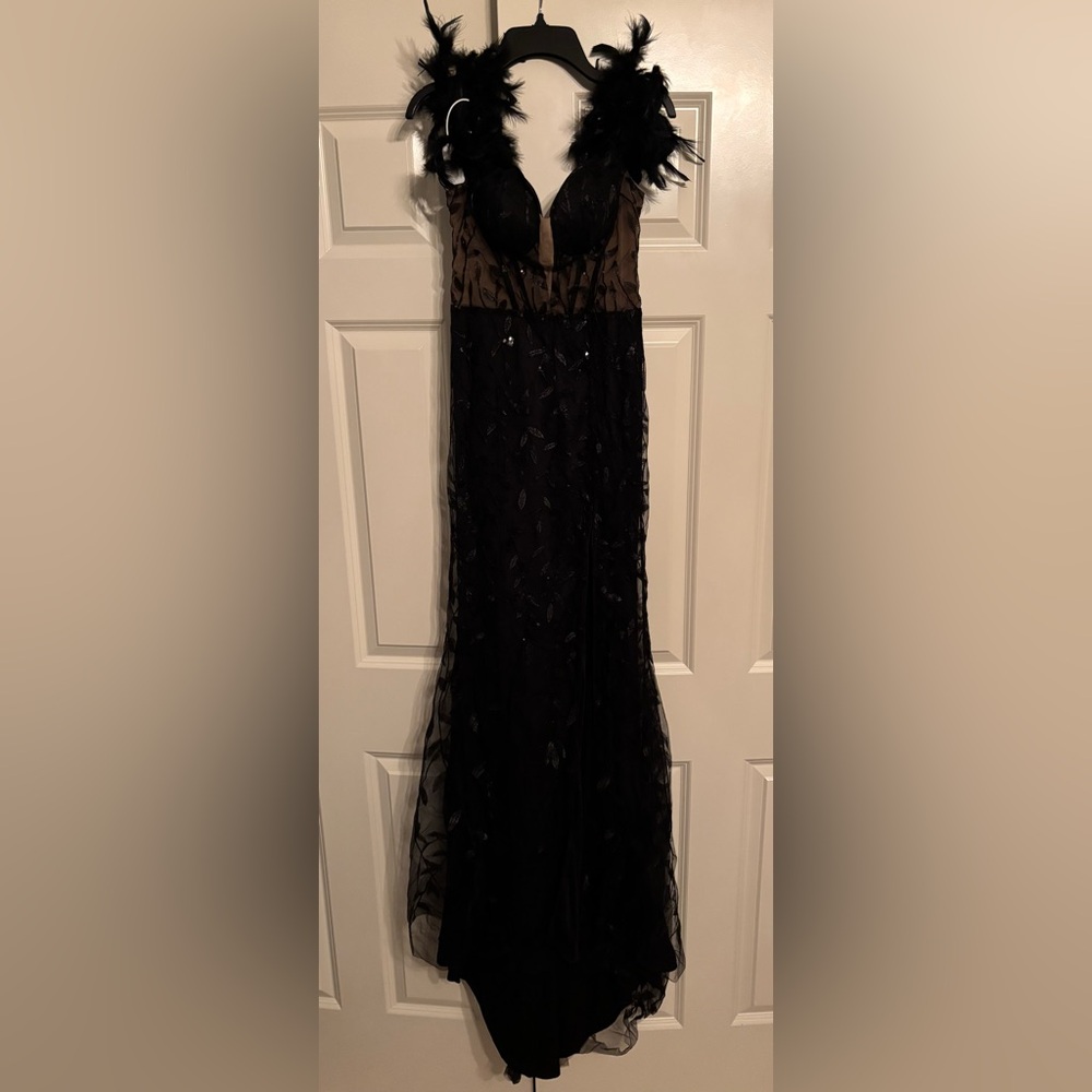 SHEIN Belle Black Feather Strap Mesh Maxi Dress Size US 4 Elegant Formal NWT